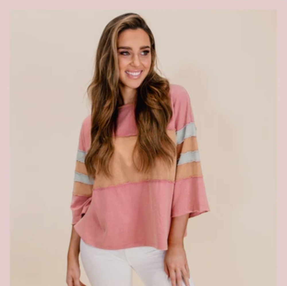 ODDY Women's Plus Knit Blouse Colorblock Pink Orange Size 3x NWT Distressed Work